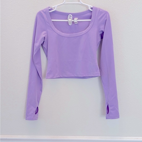 POPFLEX Tops - POPFLEX Lilac Long-Sleeve Scoop Crop Top
